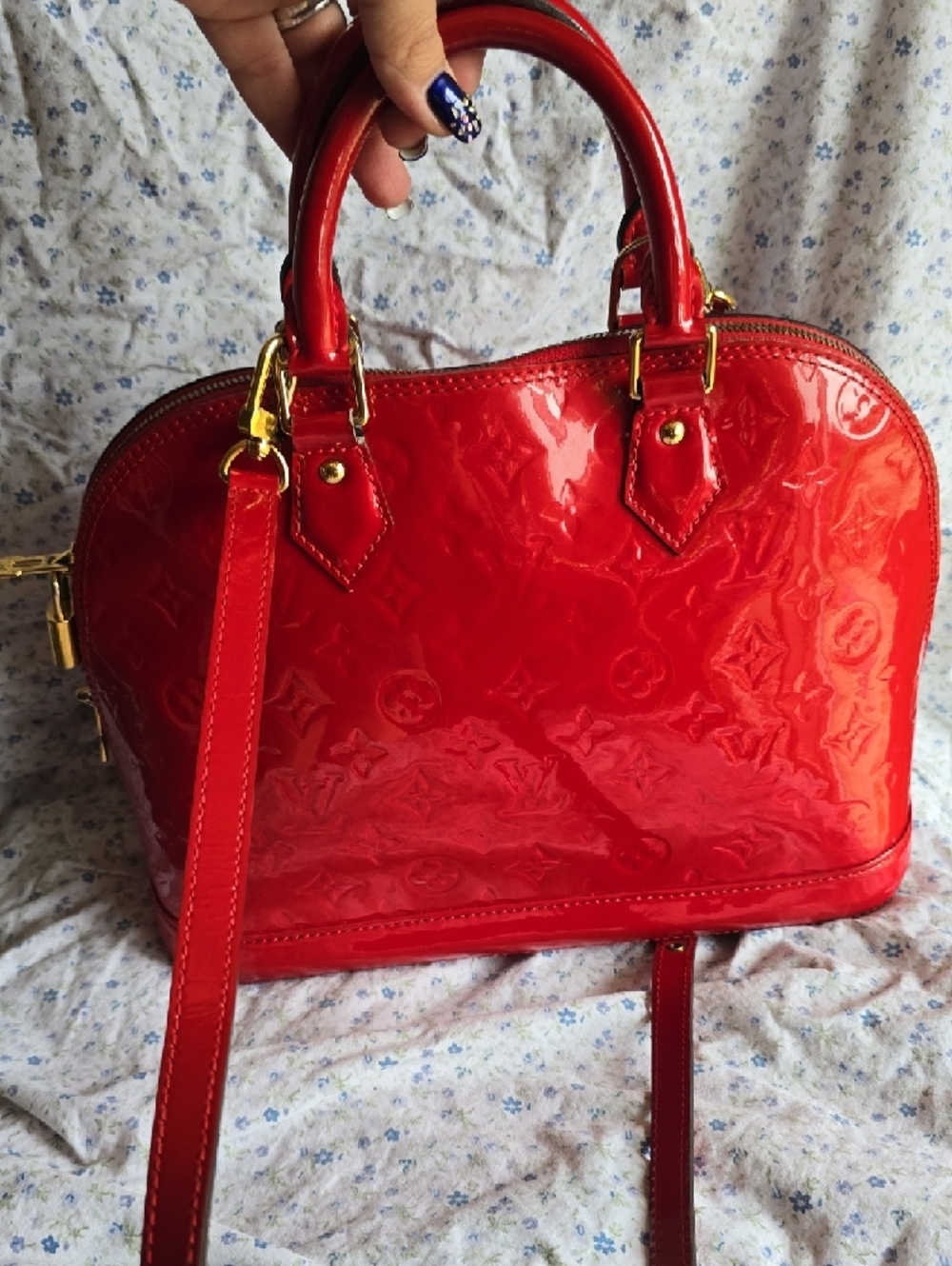 Perfect Condition! Never Used! Louis Vuitton Red Verni Medium Alma - Picture 7 of 11